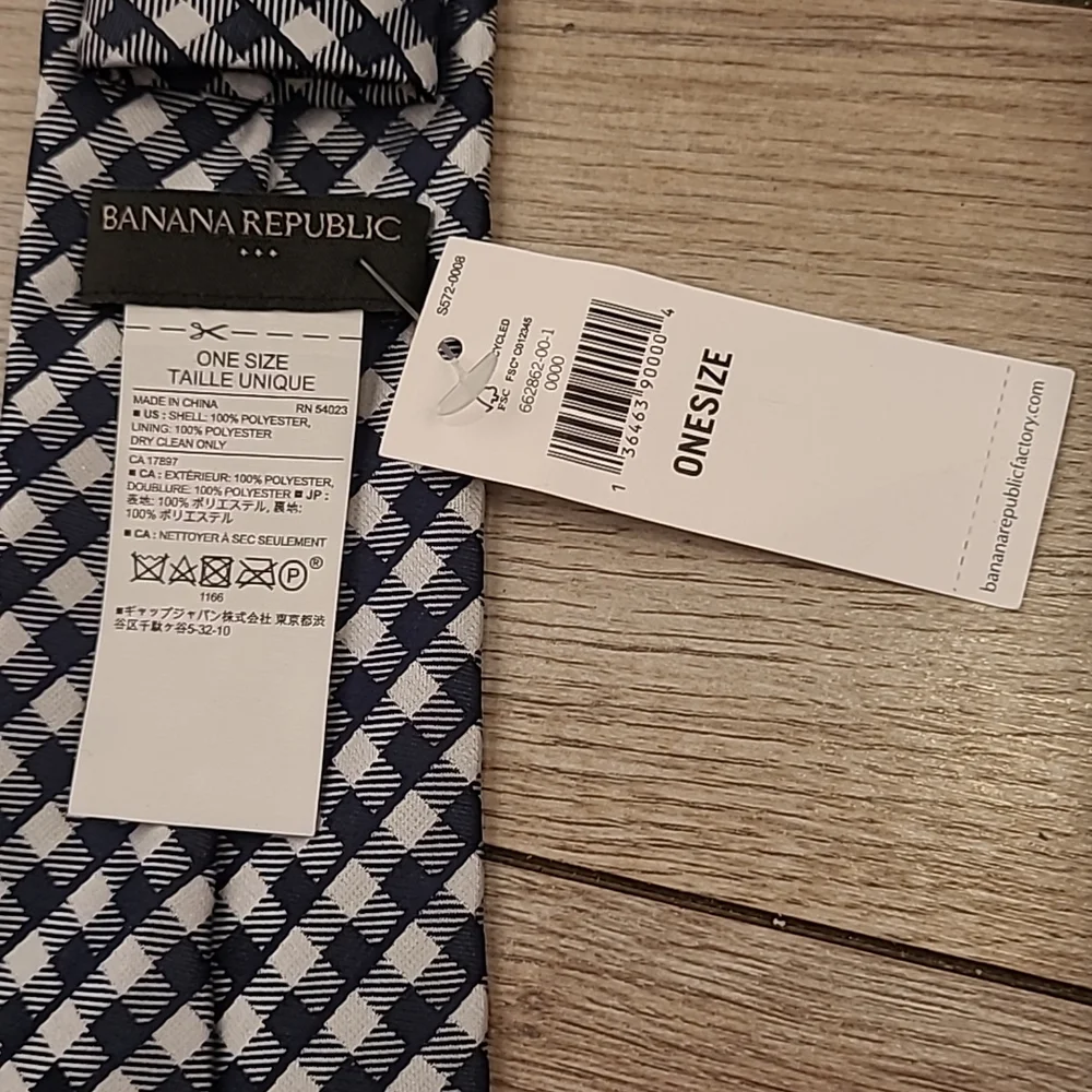 BANANA REPUBLIC‎ Navy Black White Plaid Mens Skinny Tie NEW